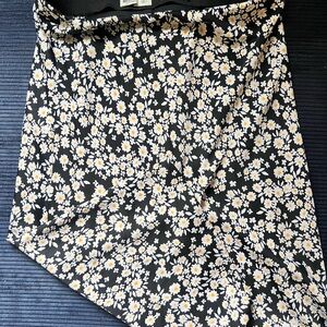 Hollister Floral Black Midi Skirt